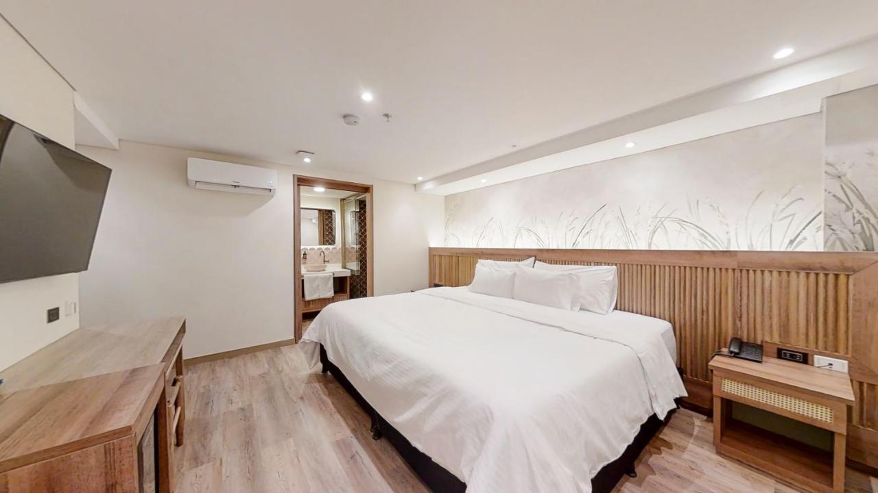 Origen Hotel Boutique 메딜린 외부 사진